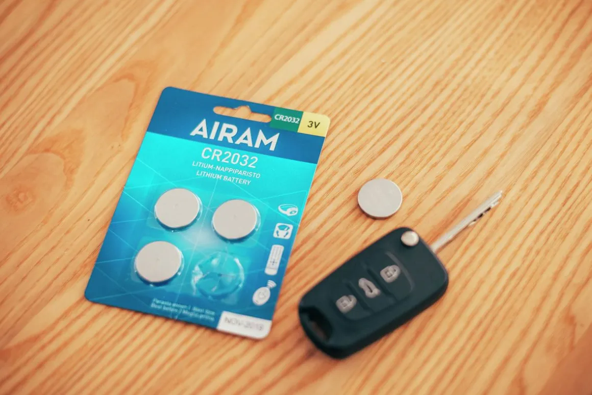 AIRAM NAPPIPARISTO CR2032 4-PACK