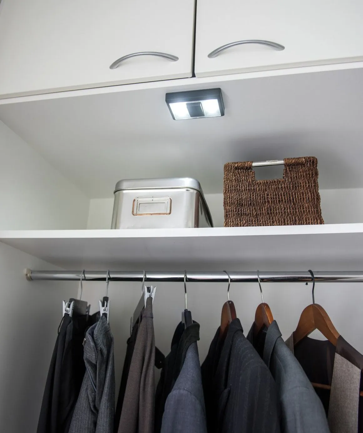 AIRAM WALLY SEINÄVALO 2X3W COB LED 250LM