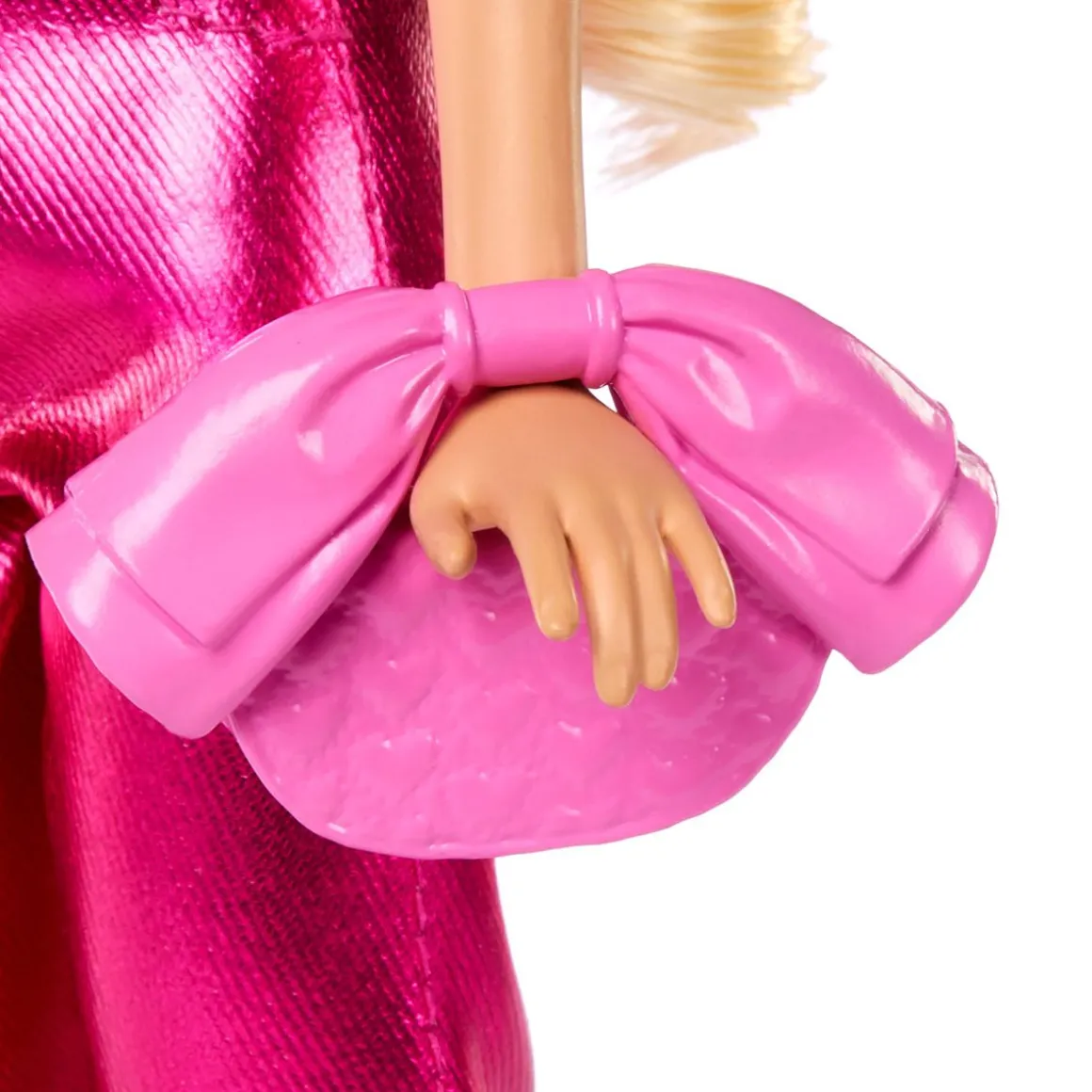 BARBIE DELUXE STYLE -NUKKE PINKISSÄ TOPISSA
