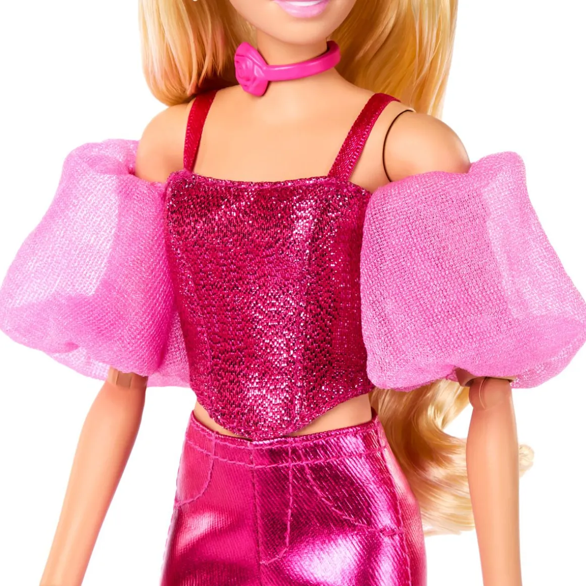 BARBIE DELUXE STYLE -NUKKE PINKISSÄ TOPISSA