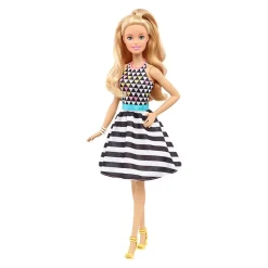 BARBIE FASHIONISTAS NUKKE FBR37