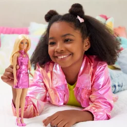 BARBIE FASHIONISTAS PINKKI MEKKO - NUKKE