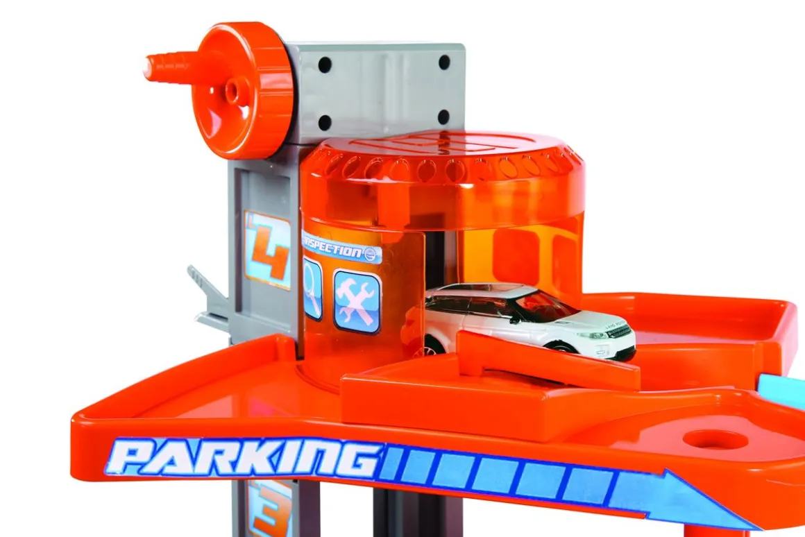 BBURAGO PARKKITALO MEGA JA KAKSI AUTOA