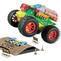 BLADEZ HOT WHEELS MOTOR MAKER KITZ MONSTERIAUTO ERILAISIA