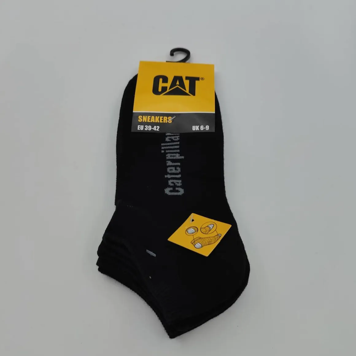 CAT SUKAT M SNEAKER MUSTA 39-42