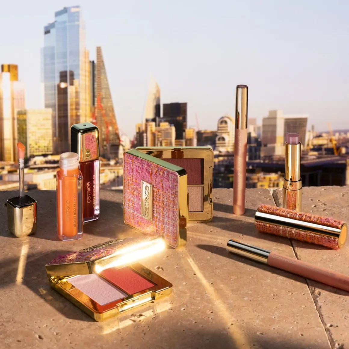 CATRICE SPRING AND THE CITY GLOSSY NECTAR LIP OIL C01