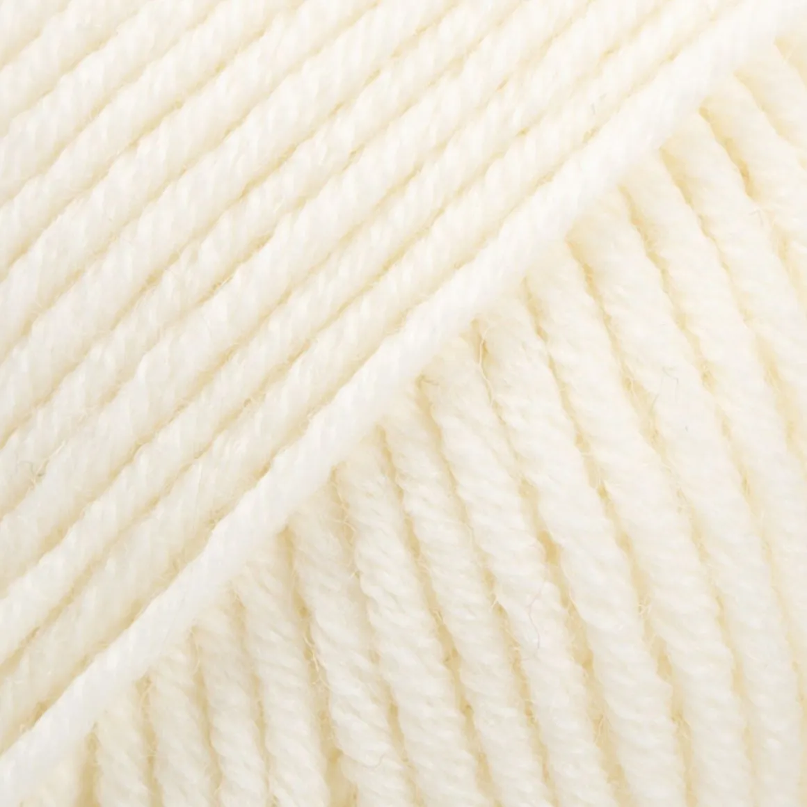 DROPS LANKA MERINO EXTRA FINE 01 LUONNONVALKOINEN 50 G