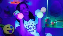 DR.SQUISH DOCTOR SQUISH GLOW IT SQUISHY MAKER STATION