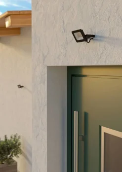 EGLO ULKOVALAISIN RISACCA-E LED 20W MUSTA