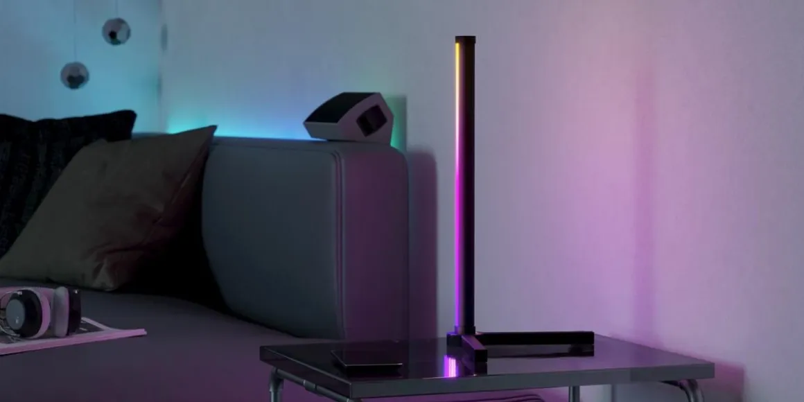EGLO PÖYTÄVALAISIN RGBIC LED