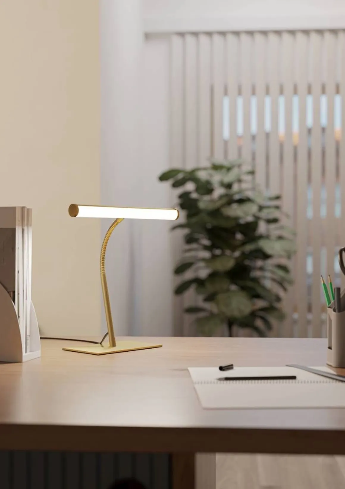 EGLO PÖYTÄVALAISIN RICCIONE LED 5W CCT MATTAMESSINKI