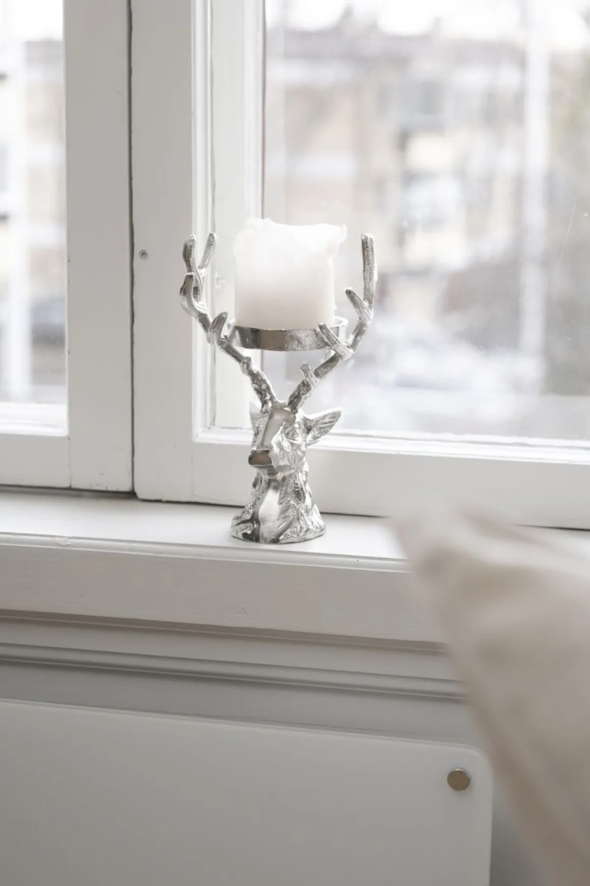 FANNI K KYNTTILÄNJALKA PORO PÖYTÄKYNTTILÄLLE 21 CM