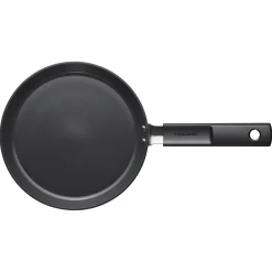 FISKARS HARD FACE OHUKAIS- /OMELETTIPANNU 22 CM