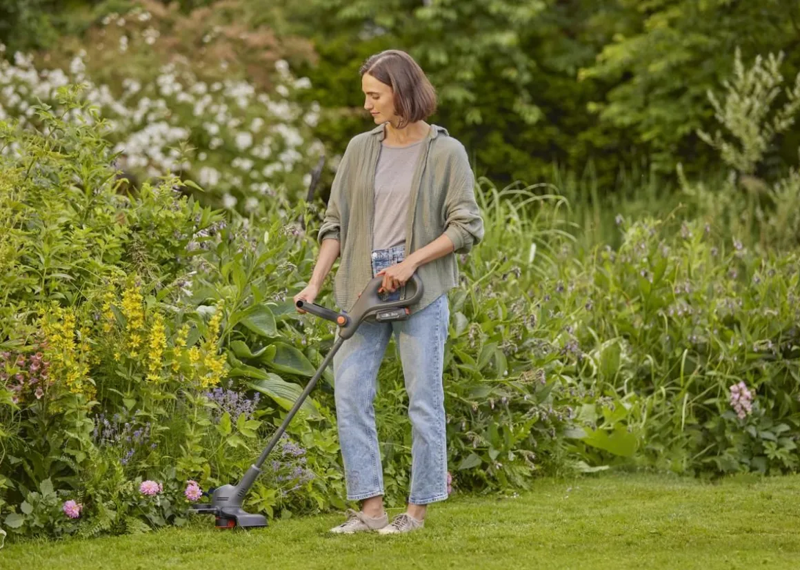 GARDENA AKKUTRIMMERI EASYTRIM 25/18V SET