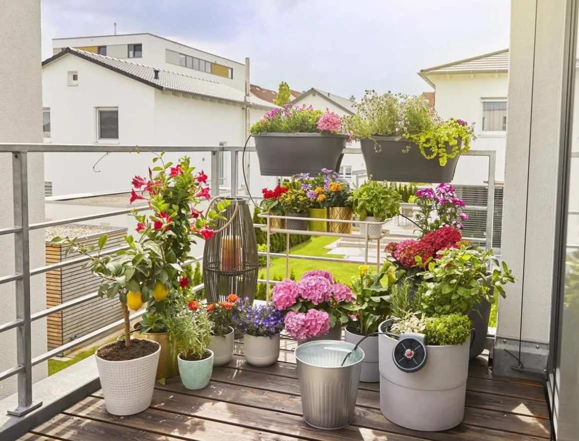 GARDENA AQUABLOOM LOMAKASTELUSARJA
