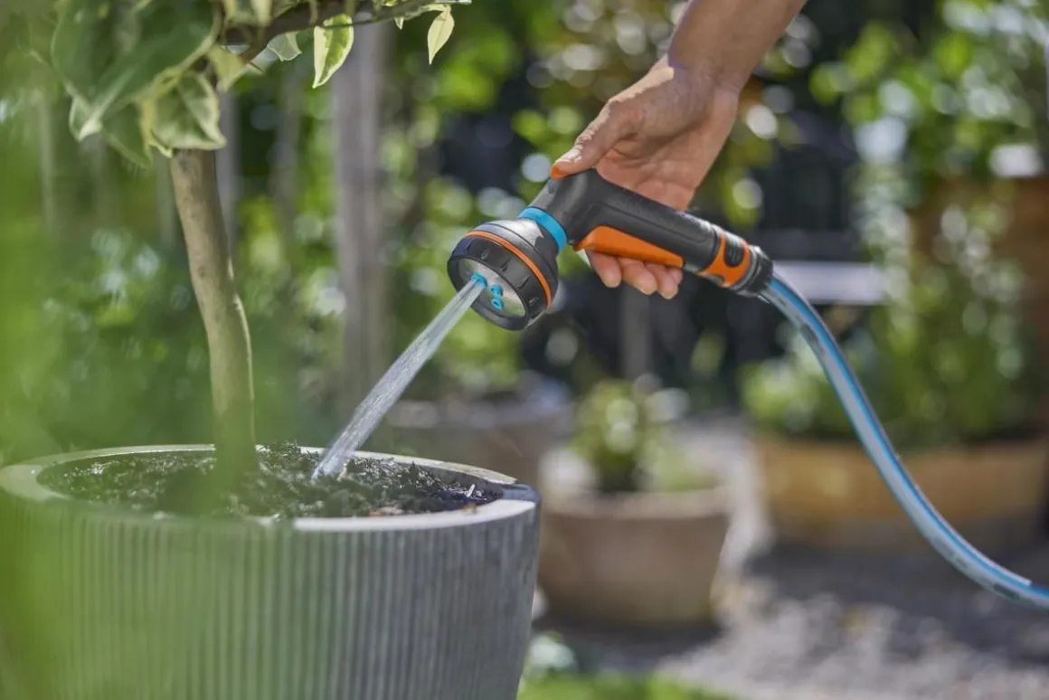 GARDENA MONITOIMIPISTOOLI CLASSIC, SARJA SULKULIITIN, PIKALIITIN, HANALIITIN ADAPTEREILLA
