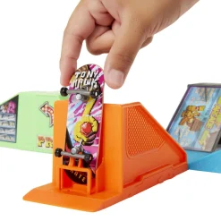 HOT WHEELS SKATE DROP IN -SORMISKEITTISETTI