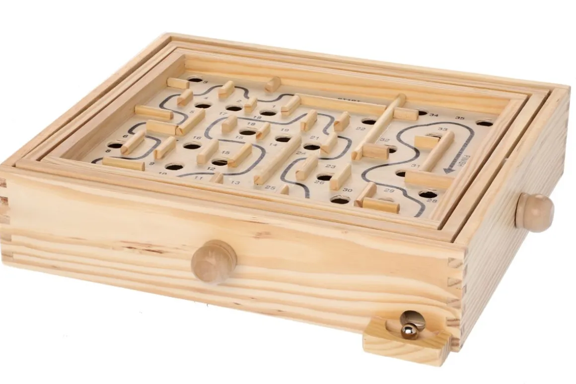 LABYRINTTI PELI PUINEN