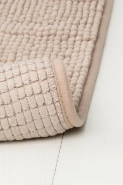 4LIVING KYLPYHUONEMATTO CHENILLE 50X80 CM BEIGE