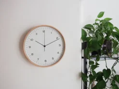 4LIVING SEINÄKELLO VANERI 31 CM