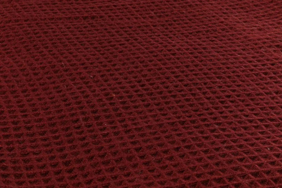 4LIVING TORKKUPEITTO MOSS 127X152 CM VIININPUNAINEN