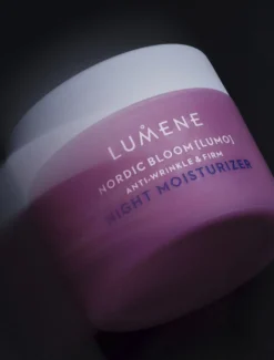 LUMENE  LUMO SILOTTAVA & KIINTEYTTÄVÄ YÖVOIDE 50 ML