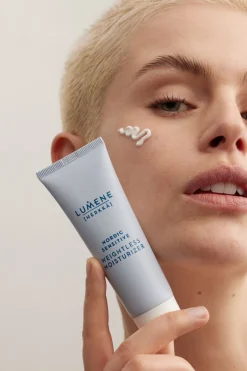 LUMENE HERKKÄ RAUHOITTAVA KOSTEUSEMULSIO 50 ML