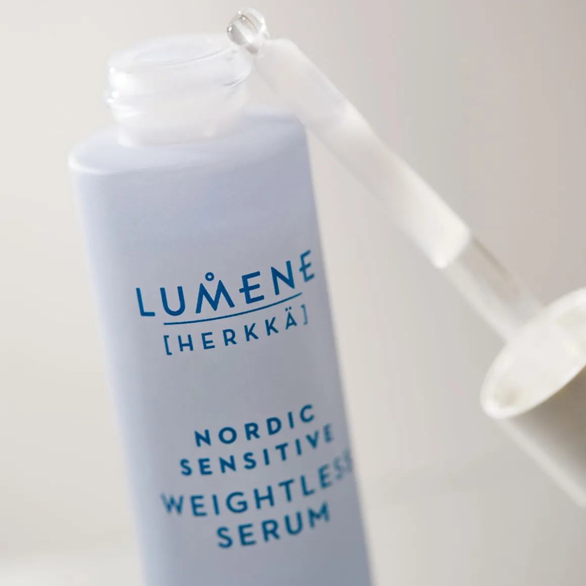 LUMENE HERKKÄ RAUHOITTAVA SEERUMI 30 ML
