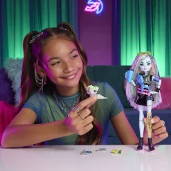 MONSTER HIGH FRANKIE -NUKKE
