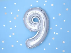 NUMEROFOLIO 9 HOPEANVÄRINEN ILMATÄYTTEINEN 35 CM