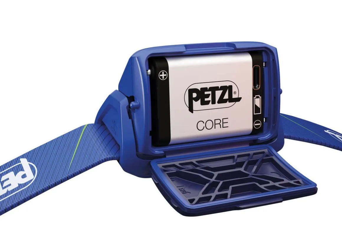 PETZL OTSALAMPPU TIKKA CORE 450LM VALKOINEN