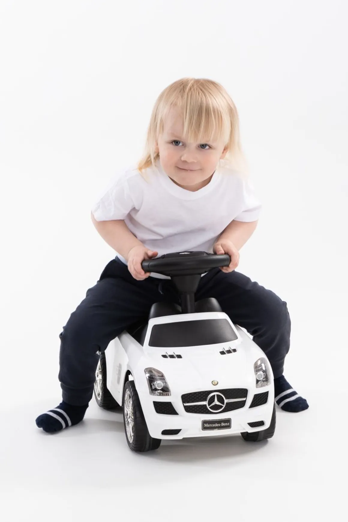 POTKUAUTO MERCEDES BENZ VALKOINEN