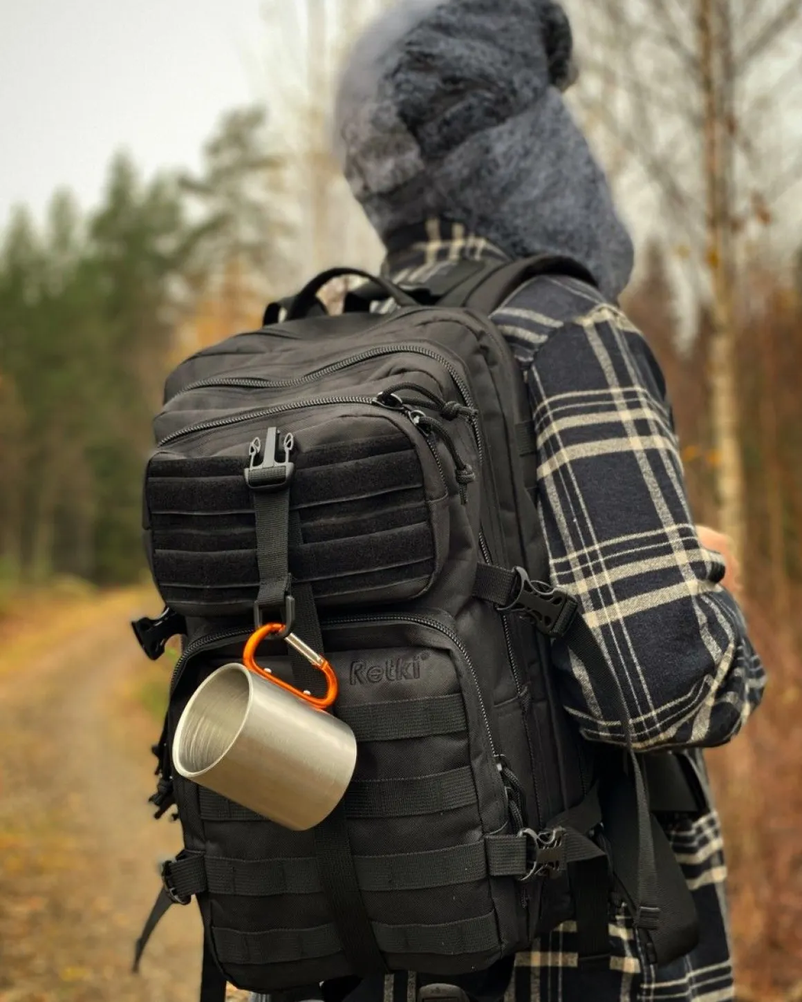 RETKI REPPU TROOPER 35 L MUSTA
