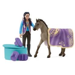 SCHLEICH TASKUSETTI KAUNEUSSETTI KIMIN KANSSA