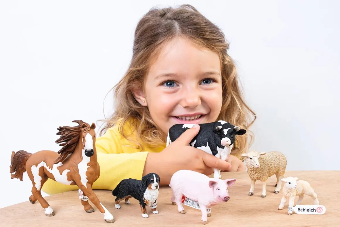 SCHLEICH BERNESE MOUNT. DOG FEMALE