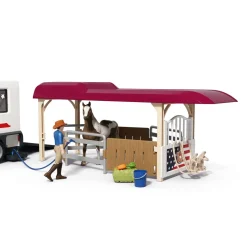 SCHLEICH LAKESIDE AUTO JA PERÄVAUNU