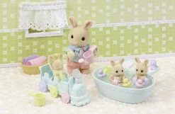SYLVANIAN FAMILIES KOLMOSTEN KYLPYSETTI