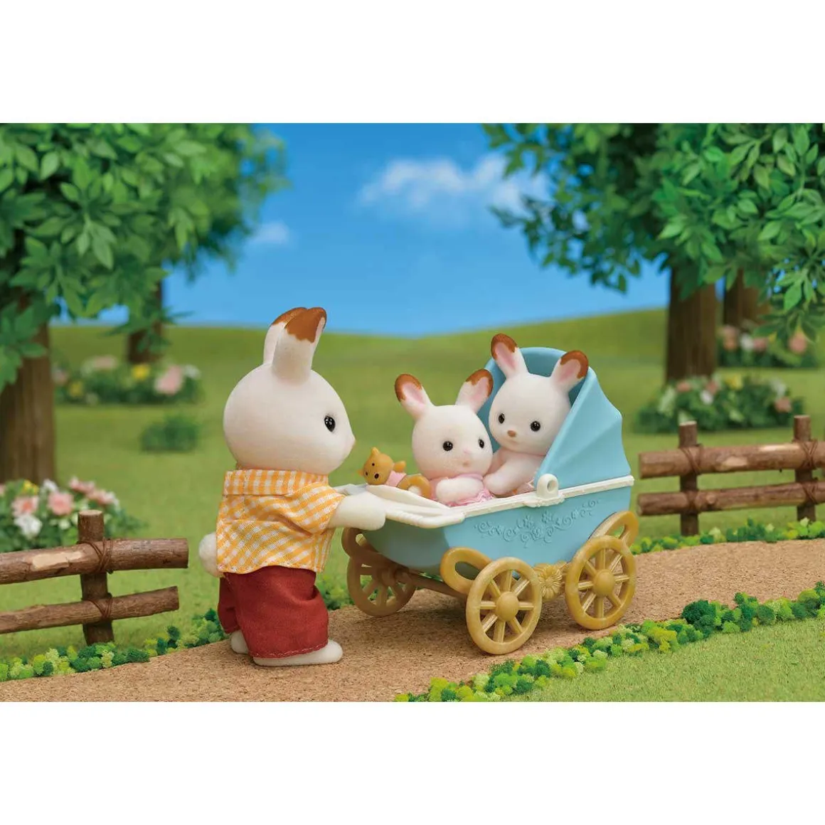 SYLVANIAN FAMILIES SUKLAAPUPUKAKSOSET-SETTI LASTENVAUN