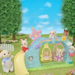 SYLVANIAN FAMILIES KEINU -JA LIUKUMÄKISETTI