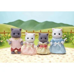 SYLVANIAN FAMILIES 5455 PERSIALAISKISSAPERHE