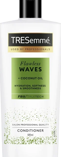 TRESEMMÉ  FLAWLESS WAVES CONDITIONER  COCONUT 685 ML